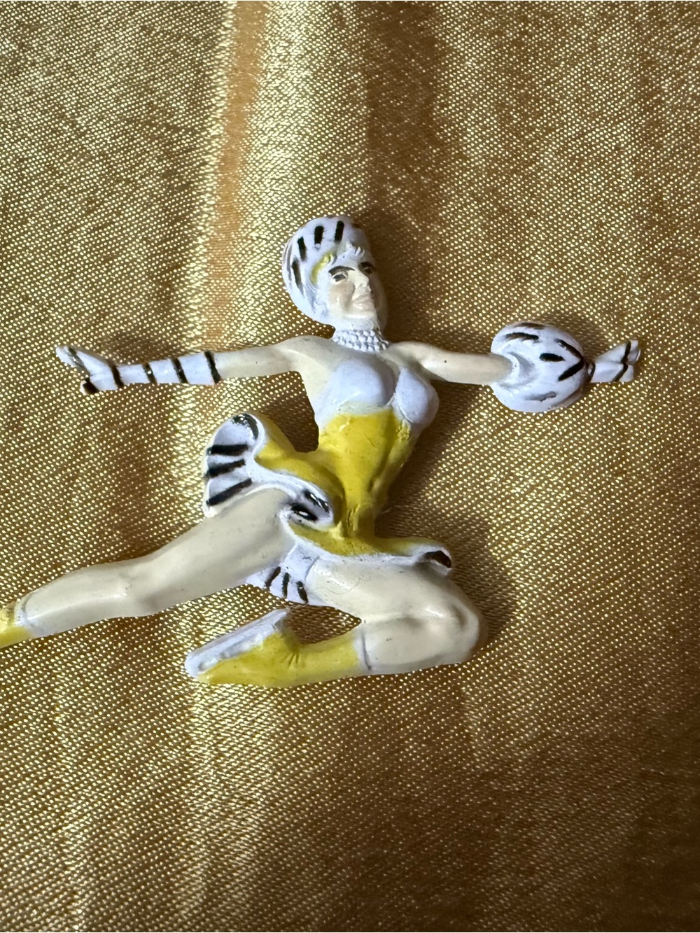 Vintage Yellow & White ice dancer Pin from the 1940-50s